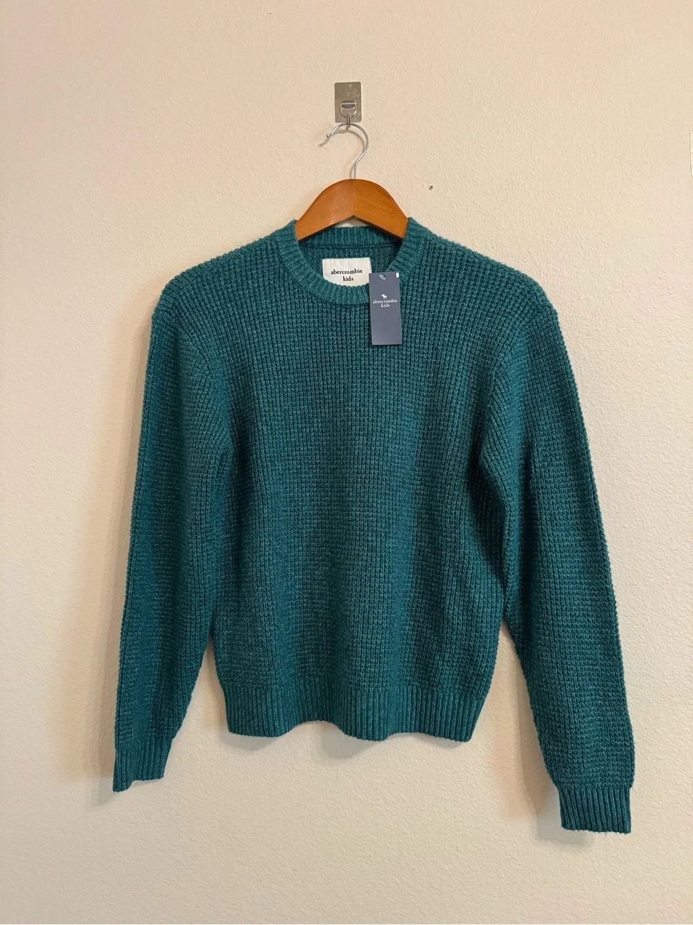 Abercrombie Kids Sweater